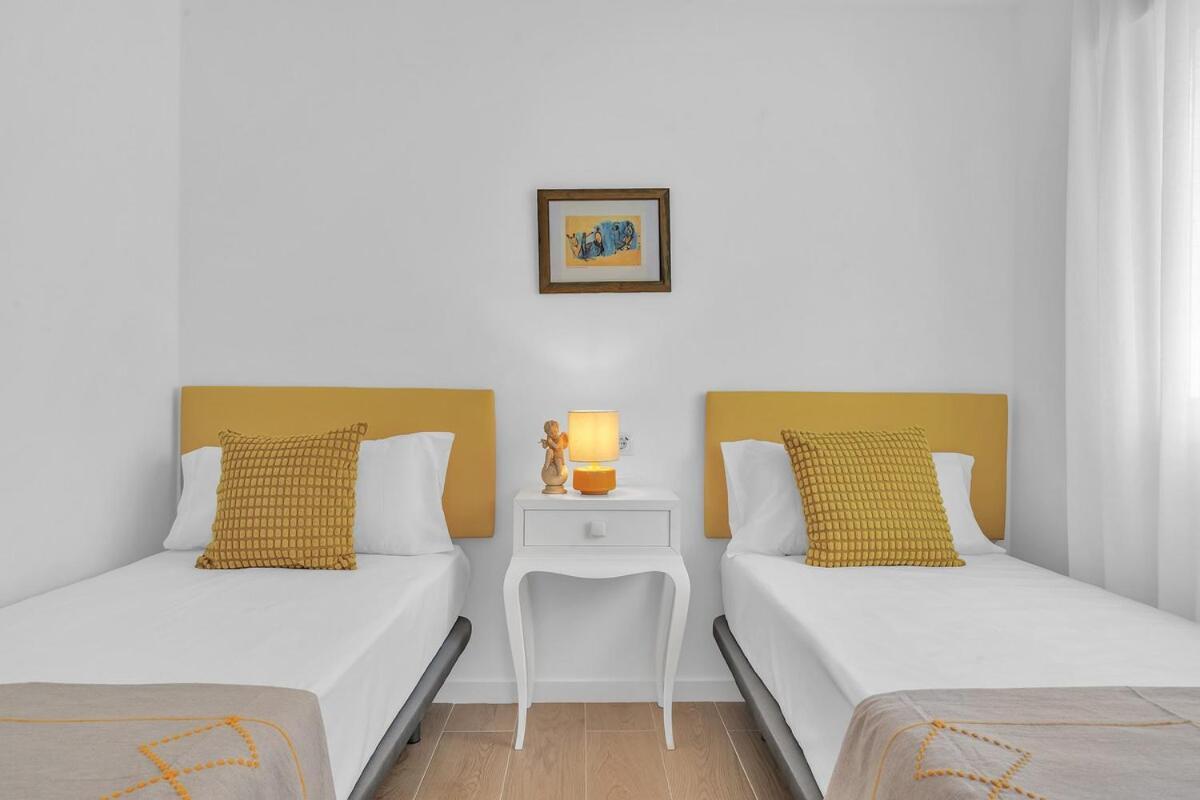 Apartment & Old Town By Ele Marbella